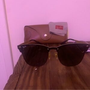 Ray-Ban Black and Brown Sunglasses